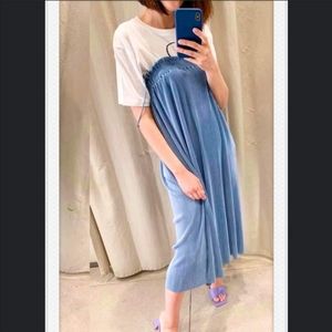 Zara blue pleated midi dress